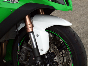 クレバーウルフ　’13～　ZX-6R(636)　フロントフェンダー