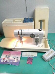 ● 昭和レトロ 当時物 JANOME ジャノメ ミシン model 802 フットコントローラー カム 25個 付属 ライト点灯 OK 通電 動作確認済 ③