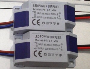 ★新品 ◆電源パック(定電流ドライバ)*DC12V仕様LED用 ×２個 ［入力電圧:AC86V~AC265V 出力電圧:DC19.5V± 電流:0.3A 電力:5.4W］