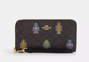 秋冬最新作!!　COACH Cosmic Coach Long Zip Around Wallet In Signature Canvas With Robot Print　CW484　　LAから最新本物をお届け!!