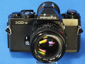 ★ 極上美品 ・ 動確 ★ ミノルタ ♪ minolta XD-ｓ ネオブラック ＋レンズ New ＭＤ ５０mm １：１．４ ( おまけレンズ付き ) ★