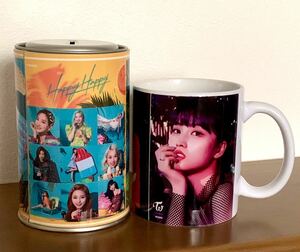 TWICE トゥワイスの貯金箱と モモ MOMOのマグカップのセット