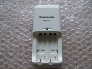 Panasonic BQ-CC05 充電器 中古品 ジャンク扱い