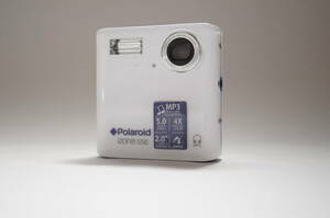 Polaroid iZONE 550　ポラロイド　コンパクトデジタルカメラ 多機能コンデジ