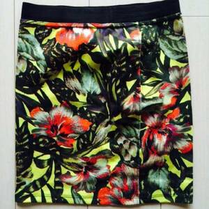 Women ZARA Skirt Flower レディース ザラ 花柄 スカート レトロ フラワー レディース ボタニカル 北欧 ボタニカル