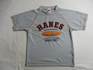 BA909【Hanes】ヘインズ　プリント　スポーツ　半袖　Tシャツ　男児　淡黒　140