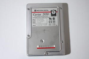 Z527【中古】WDC AC2850F 853MB 3.5インチHDD IDE