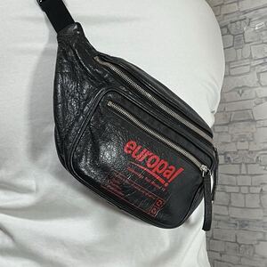 美品/希少●BALENCIAGA バレンシアガ メンズ ショルダーバッグ ボディバッグ ウエスト 斜め掛け Europa! レザー 本革 ブラック 黒 ビジネス