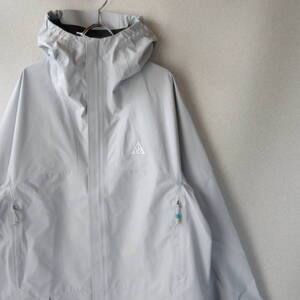 ○試着程度 NIKE ACG ナイキ◆STORM FIT CASCADE RAIN JKT マウンテンパーカー DV9416-025◆メンズ 薄グレー系 Lサイズ