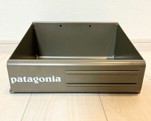 Patagonia パタゴニア ディスプレイ用ラック アイアンBOX 什器 1個 中古(他在庫あり) オーダーレールお作りします。店舗やガレージなどに 