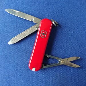 VICTORINOX(ビクトリノックス)クラシック SD (574)