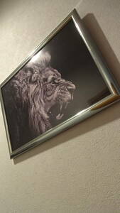 ライオンの印刷物/ポスターが入った壁掛け・額縁フレーム額・シルバー・動物・アンティーク風・軽量