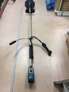 【引取限定】【中古品】マキタ(makita) 充電式草刈機 Uハンドル MUR142UDZ /IT6J7FYTO1P4