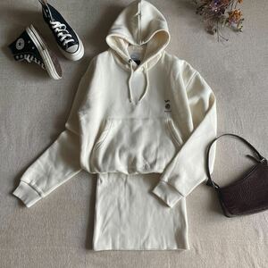 RVCA フードワンピース　スウェット　トレーナー　ルーカ　ルカ　長袖　ドレス　フーディー　ロゴ　パーカー　レディースXSサイズ　白