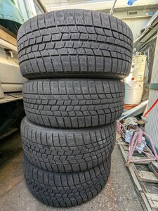 235/50R18 アイスナビ6 アルファードに使用