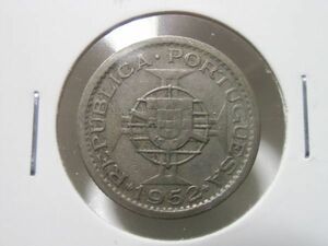モザンビーク　２，５エスクード硬貨　１９５２年　特年　　