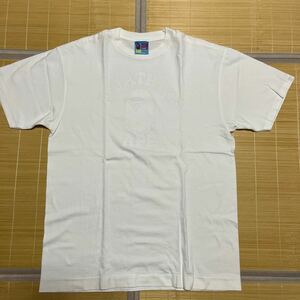 A BATHING APE BAPE KAWS TONAL LOGO tee tシャツ L トーナル　白　ホワイト　カレッジロゴ　college logo 