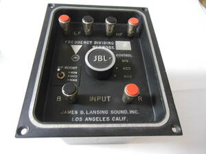 JBL 3115A(デバイデイングネットワーク)動作確認済み1個（底面角に当たり傷あり）