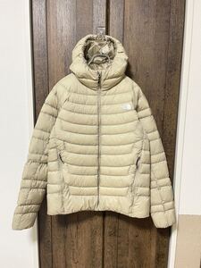 定価35,200円 即決 美品 THE NORTH FACE Thunder Hoodie ノースフェイス レディース サンダー フーディ NYW82211 XL ベージュ ダウン