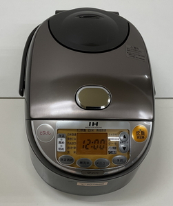 【A371】中古品　ZOJIRUSHI　象印　IH炊飯ジャー　NP-VC10　TAブラウン　1.0L　2012年製　動作確認済