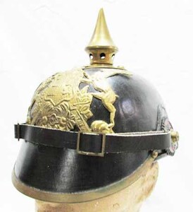 WW1・帝政ドイツ軍・ピッケルハウベ型ヘルメット・「ヴェルテンベルク軍」・その２ / レプリカ未使用品 / 特価セール品！