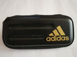 adidas アディダス☆ペンケース　筆箱☆黒ブラック/ゴールド☆中古　美品