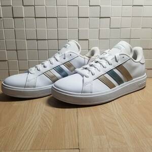 送料無料・新品未使用！！ アディダス adidas カジュアルシューズ スニーカー / GRANDCOURT BASE 2.0 W / 白 ホワイト 24.0ｃｍ