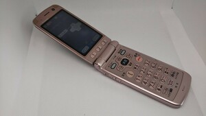 M031 docomo FOMA らくらくホン F-09B FUJITSU 富士通/ガラケー/ケータイ 簡易動作確認＆簡易清掃＆初期化OK 判定○ 現状品 送料無料　