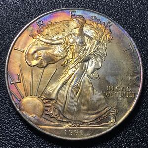 外国銀貨 アメリカ古銭 1996年 自由の女神 リバティ 直径： 40.5mm 重さ：30.87g （★外国古銭★onecoin0509-32.★ah000k-476）