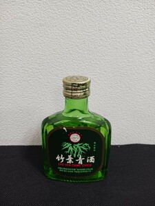 【未開封】竹葉青酒 45% 125ml