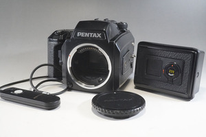 1円~【30】PENTAX／ペンタックス　645N ボディのみ　120フィルムバック　220フィルムバック　ケーブルスイッチ　中判　フィルムカメラ 