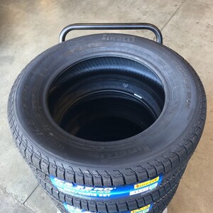 (JH008.7.1) 送料無料[1本] PIRELLI ICE ZERO ASIMMETRICO 205/65R16 95T 2022年製造 室内保管　スタッドレス　205/65/16