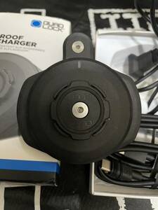 クアッドロック QUAD ROCK バイク用 IP66 防水・防塵 ワイヤレス充電ヘッド ハンドルバーマウント