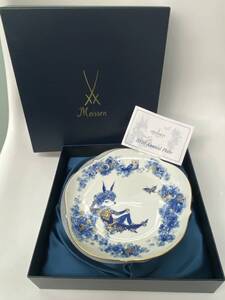 ♪♪6488　Meissen マイセン 2010 イヤープレート Annual Plate アニュアル Blutenreigen 金彩 うさぎ フクロウ 蝶 フラワー 花 皿♪♪