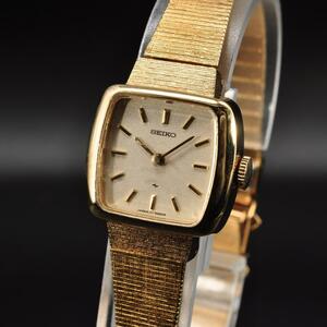 未使用 SEIKO セイコー デッドストック 手巻き アナログ ヴィンテージ ゴールド 金 レディース 女性 腕時計 タグ付き 7617