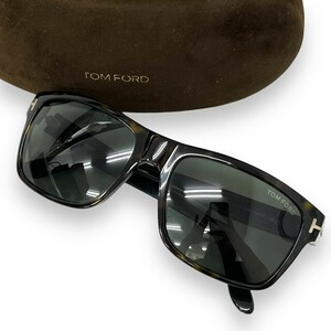 美品 TOM FORD トムフォード サングラス 眼鏡 アイウェア ファッション ブランド ケース付き ウェリントべっ甲 TF678 August オーガスト