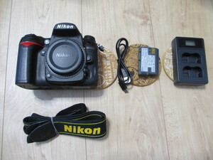 美品　Nikon ニコン　D7000 ボディ　
