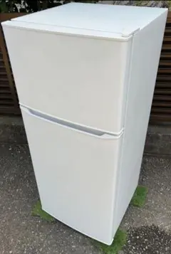 ハイアール冷凍冷蔵庫　130L 省エネ設計高さ調整ガラストレイ　2020年製