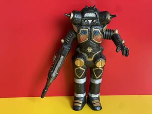 宇宙ロボットキングジョーブラック　バンダイウルトラ怪獣シリーズ２００７SPECIAL 大怪獣バトル 現状 ソフビ　フィギュア キングジョー