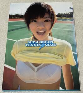 M2/ 佐藤里香 写真集 「M.T.J GREEN TENNIS CLUB」 / 初版 さとう里香