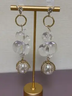 ピアス クリアボール パール （イヤリング変更不可）