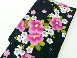 女性用ゆかた 浴衣 単品 仕立上り Ｆサイズ 綿 濃紺 ピンクと白 花柄 651