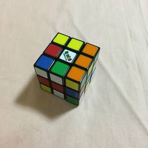 RUBIKS 　Rubik’ｓ　ルービックス　ルービックキューブ