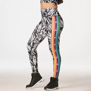 【正規品・新品】Mサイズ★ZUMBA・ズンバ★Summer High Waisted Ankle Leggings