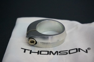 THOMSON 最高最強品質 トムソン シートカラー 31.8ｍｍ シルバー 新品 基本的にお支払い頂いた翌日の発送になります 0914