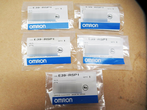 新品未使用 OMRON オムロン E39-RSP1 テープ形反射板 5枚 管理6E0130W-YP