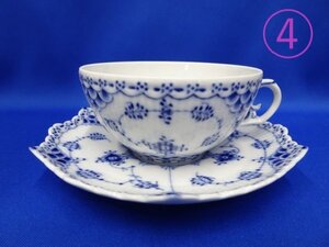 A01623★【未使用 保管品】ROYAL COPENHAGEN ロイヤルコペンハーゲン ブルーフルーテッド フルレース ティーカップ ④ / ソーサー 洋食器