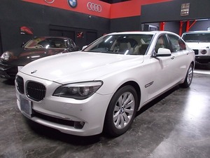 7シリーズ 740Li ディーラー整備車ロング ナビ地デジBカメラ