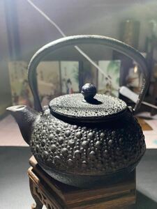 送料無料　南部鉄瓶/鉄器/煎茶道具/金属工芸/茶器/アンティーク/希少品　在銘　 鉄分補給　