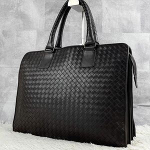 美品 BOTTEGA VENETA ボッテガヴェネタ イントレチャート ビジネスバッグ トート 肩掛け A4 通勤 書類 オールレザー メンズ 編み込み 金具 